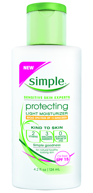 Simple Skincare's Protecting Light Moisturizer with SPF 15 // Belle Belle Beauty